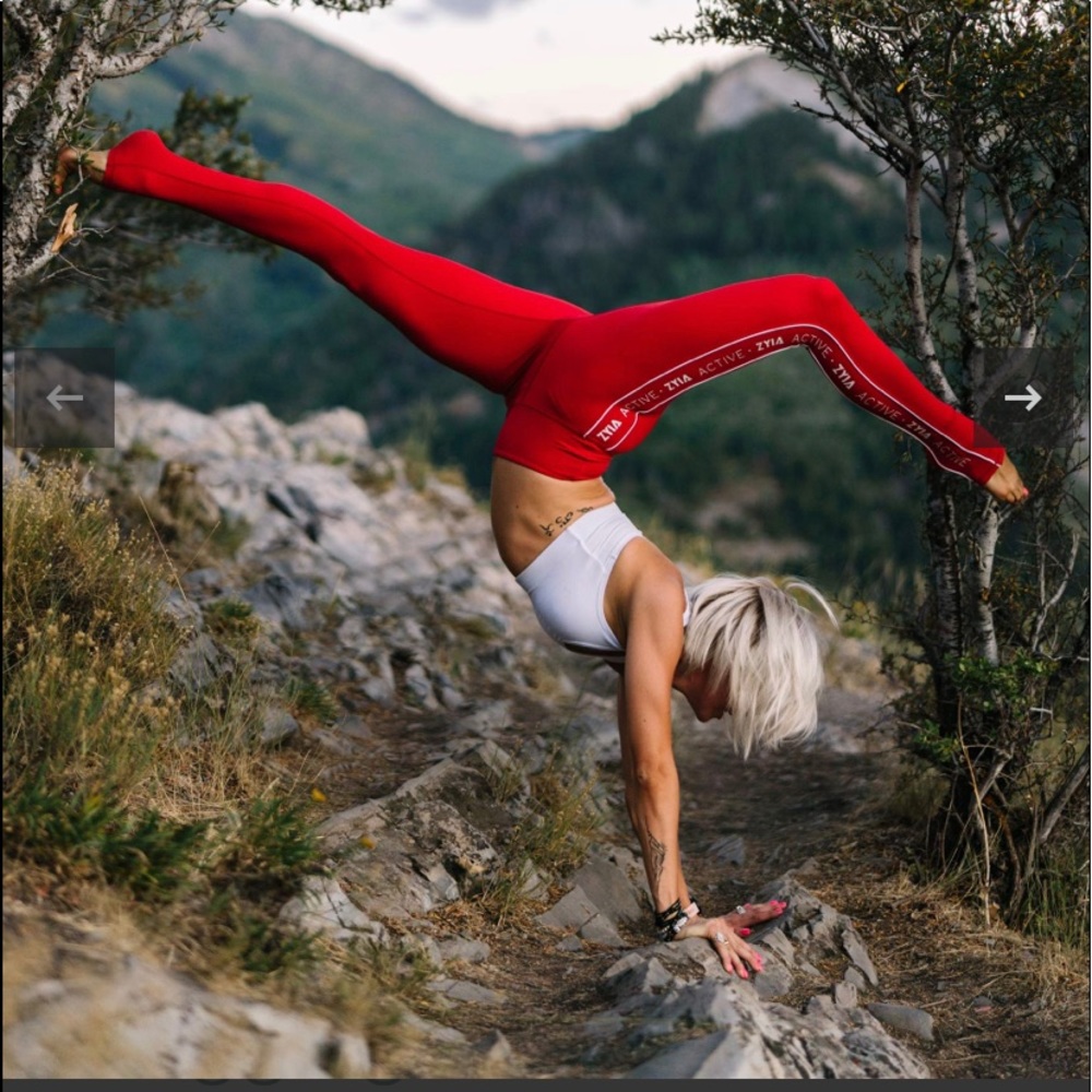 ZYIA Red Logo Hi-Rise Light n Tight 28”